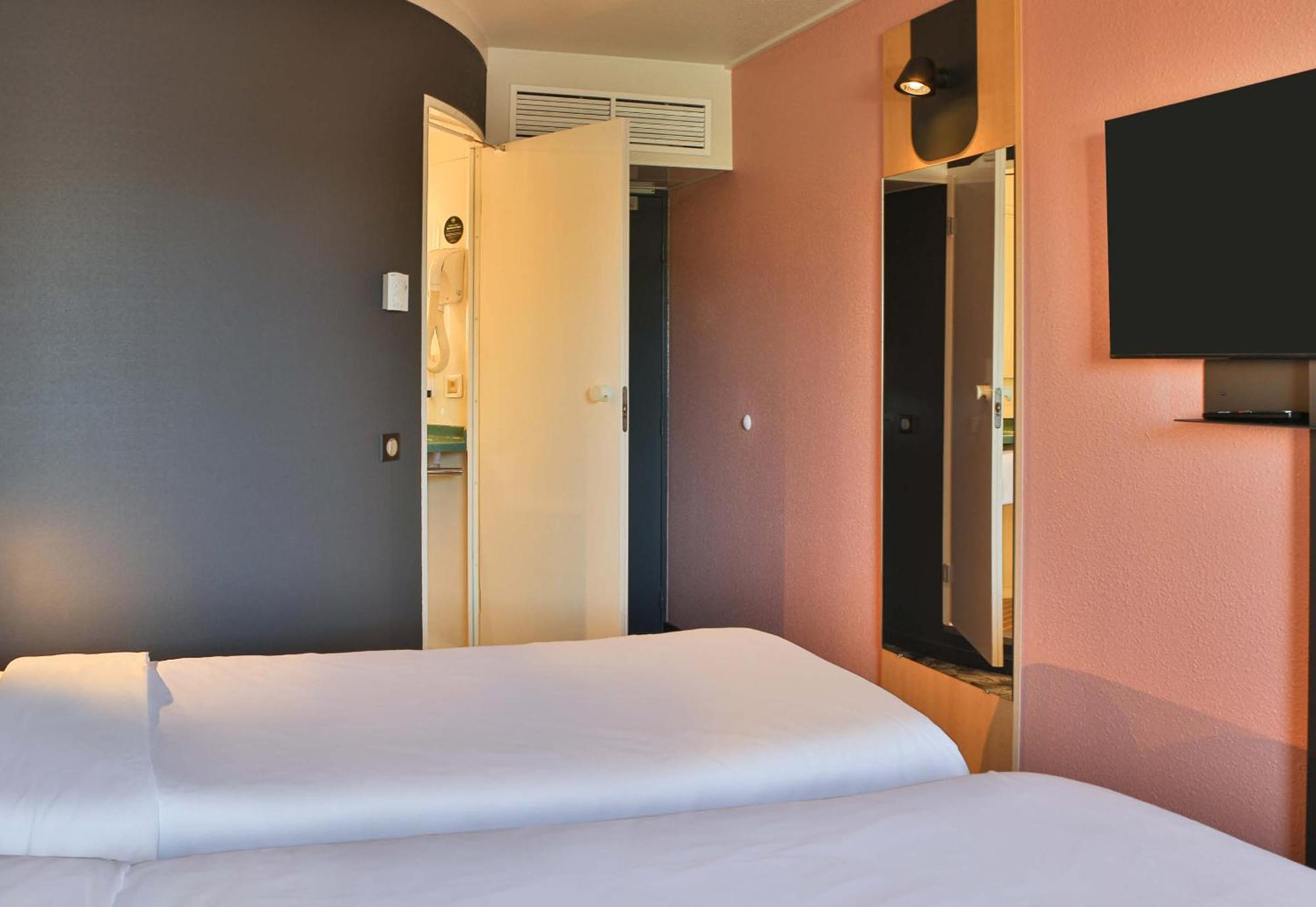 B&B Hotel Les Sables-D'Olonne Centre Gare المظهر الخارجي الصورة