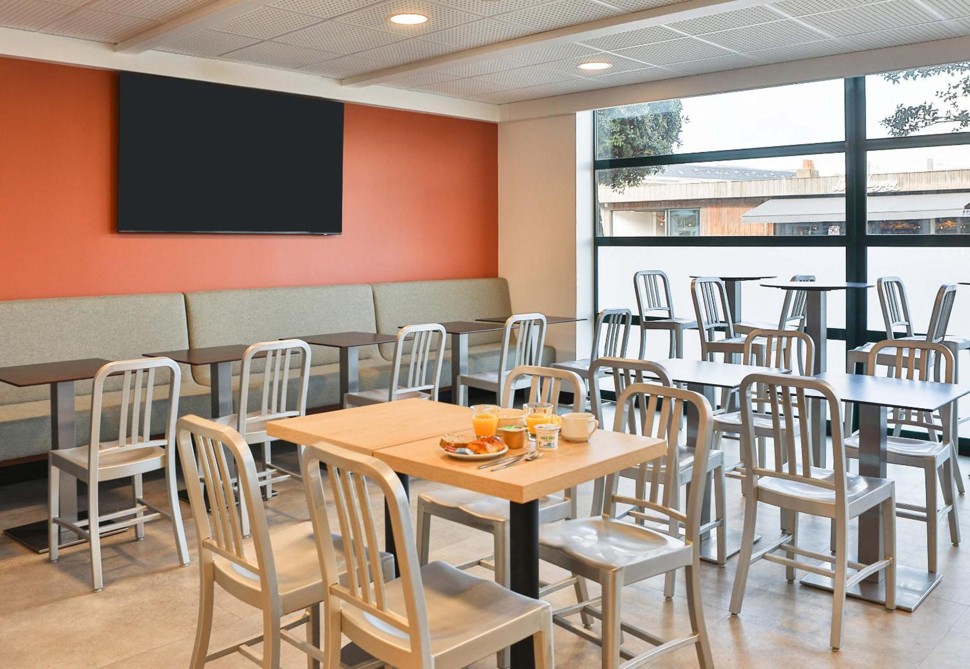 B&B Hotel Les Sables-D'Olonne Centre Gare المظهر الخارجي الصورة