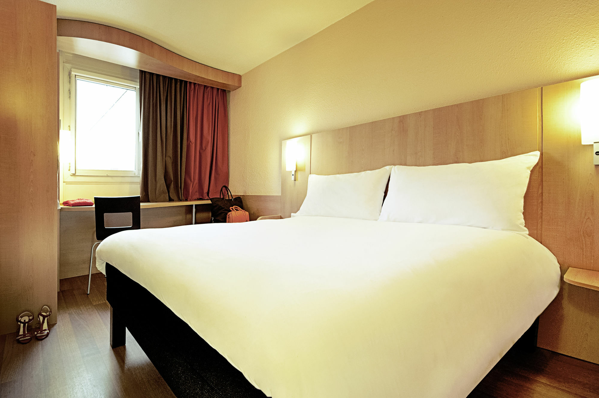 B&B Hotel Les Sables-D'Olonne Centre Gare المظهر الخارجي الصورة